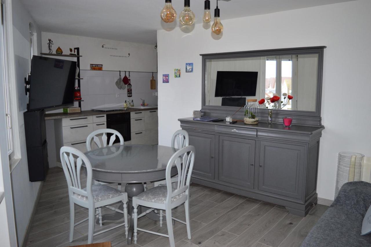 Appartement Pres Du Port Centre Et Plage - Vue Mer 库尔瑟勒·苏尔·梅尔 外观 照片